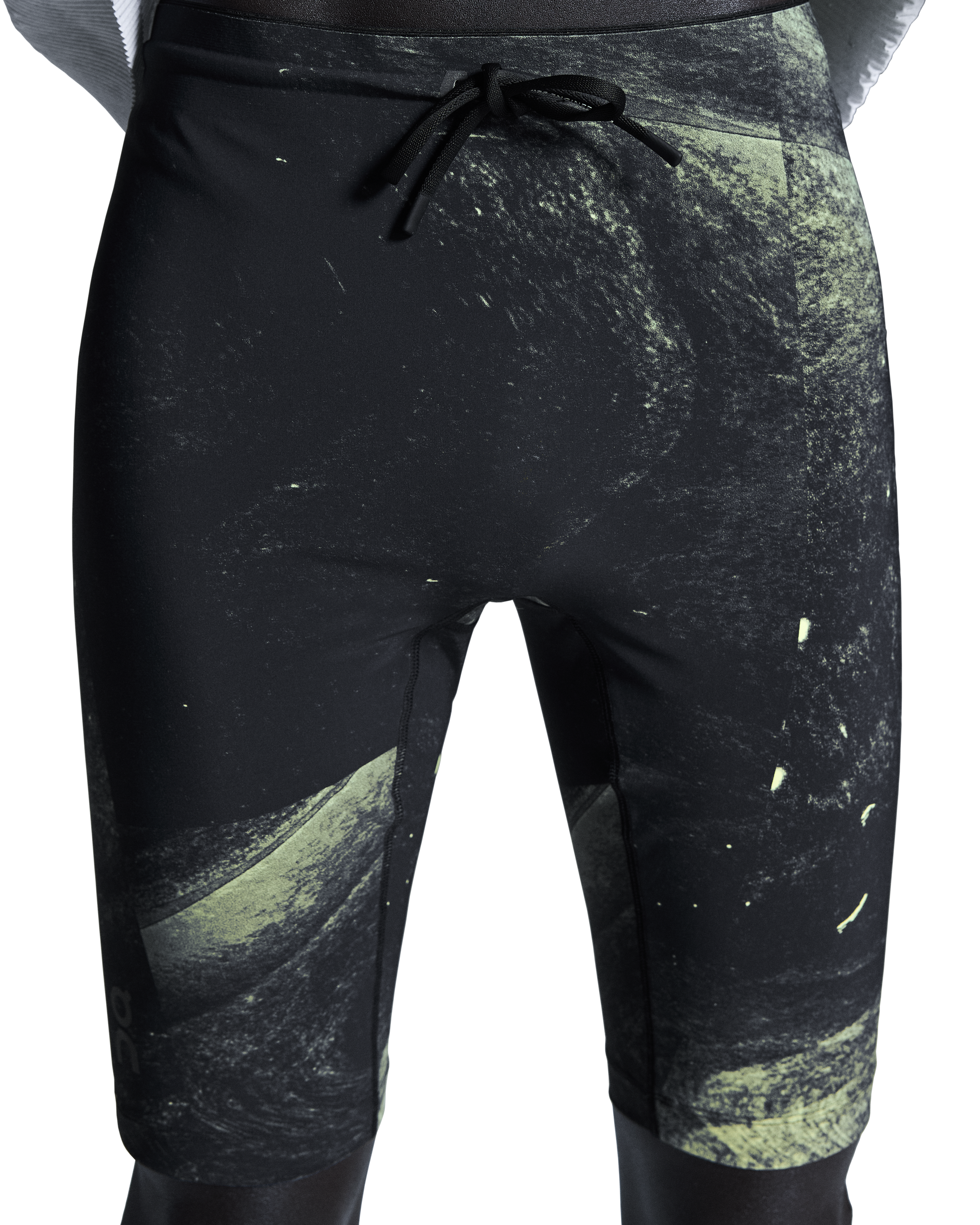 On Men's Race Tights Half Black / Limelight - Achilles Heel