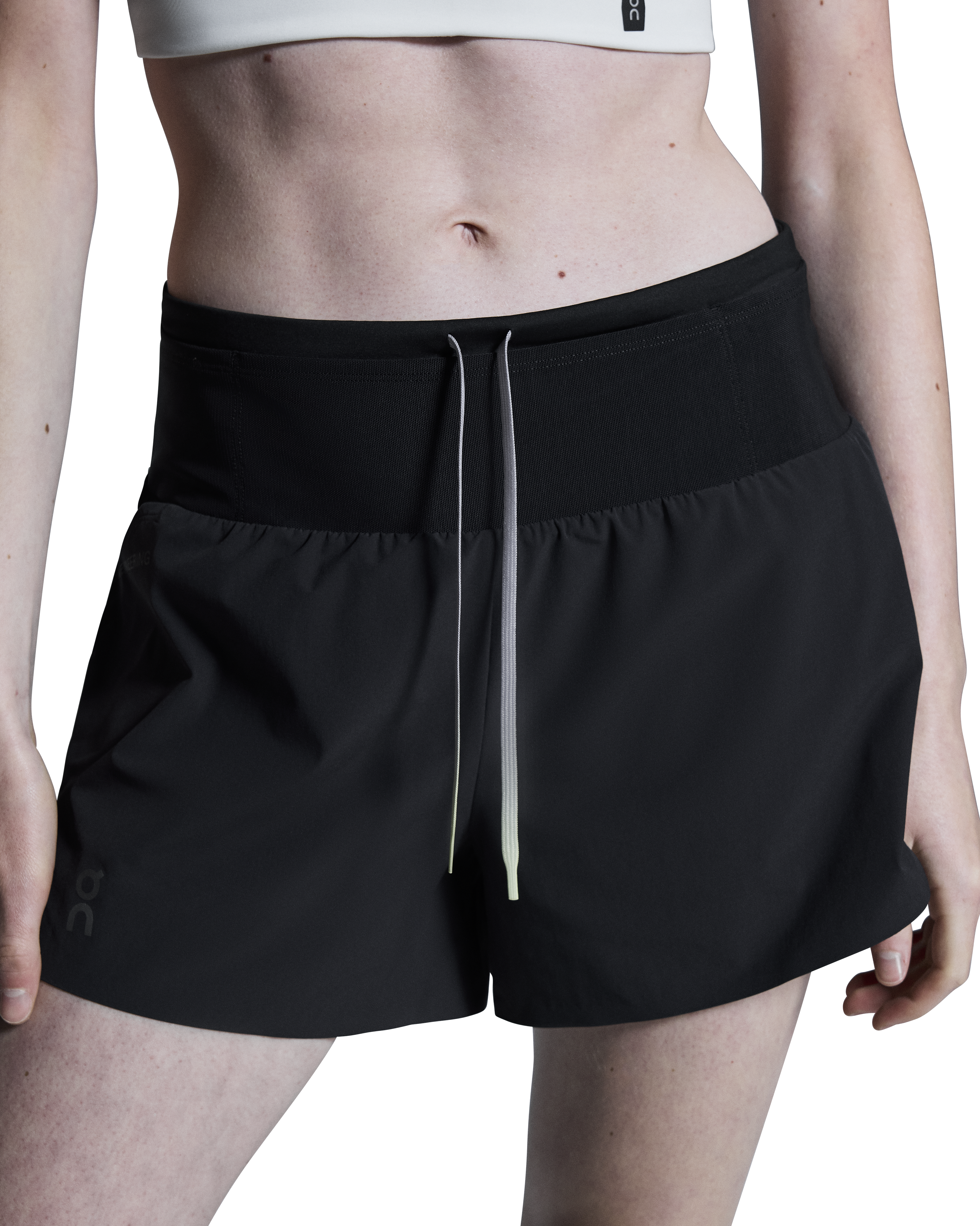 On Women's Ultra Shorts Black / Black - Achilles Heel
