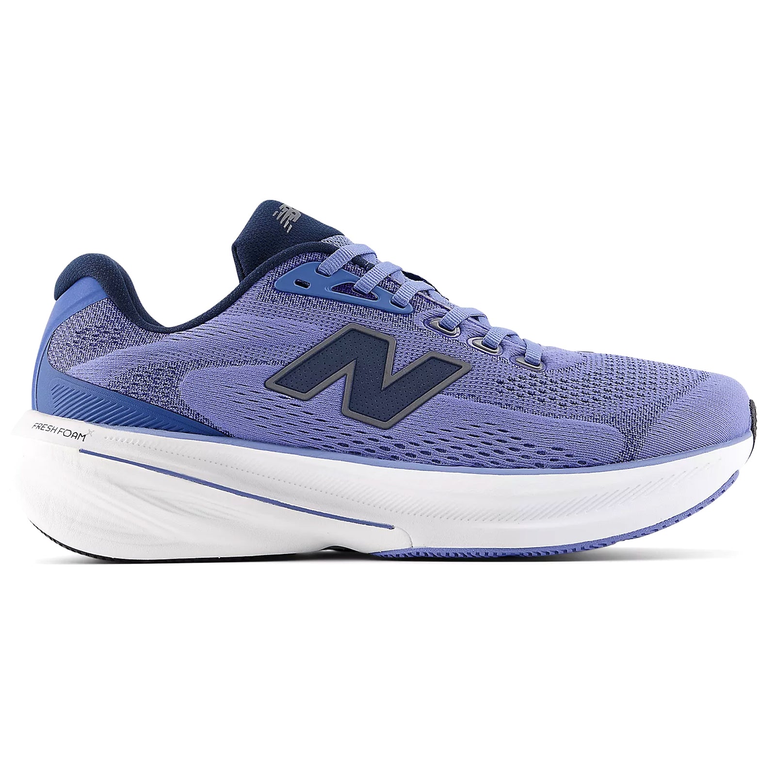 New Balance 860v15 Wide Fit men's running shoe in Fairweather Blue / NB Navy — outer view showing fairweather blue synthetic upper with NB navy accent detailing, stability construction and Fresh Foam X midsole profile