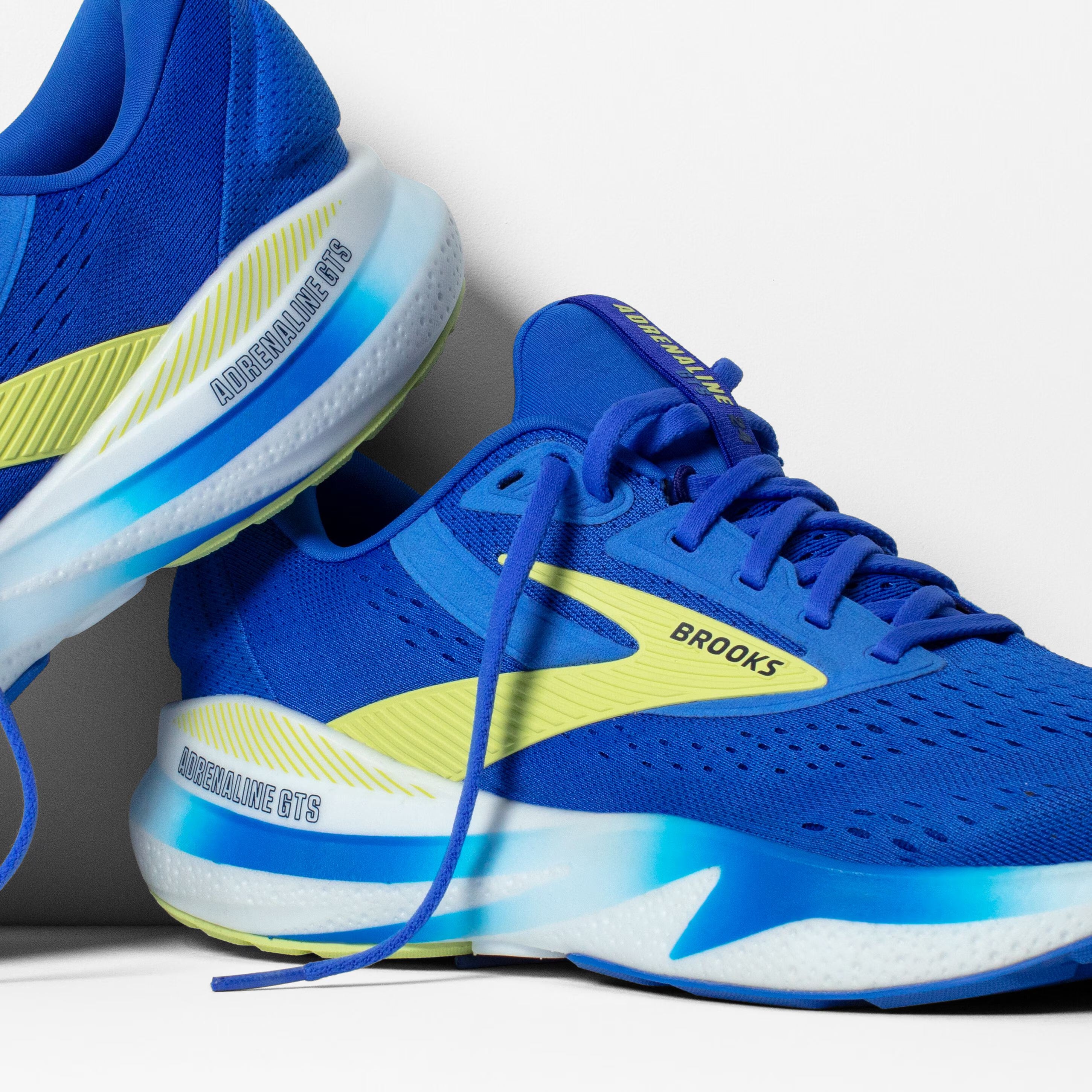Brooks Men's Adrenaline GTS 24 Wide Fit Running Shoes Cobalt / Neo Yellow / Peacoat - Achilles Heel