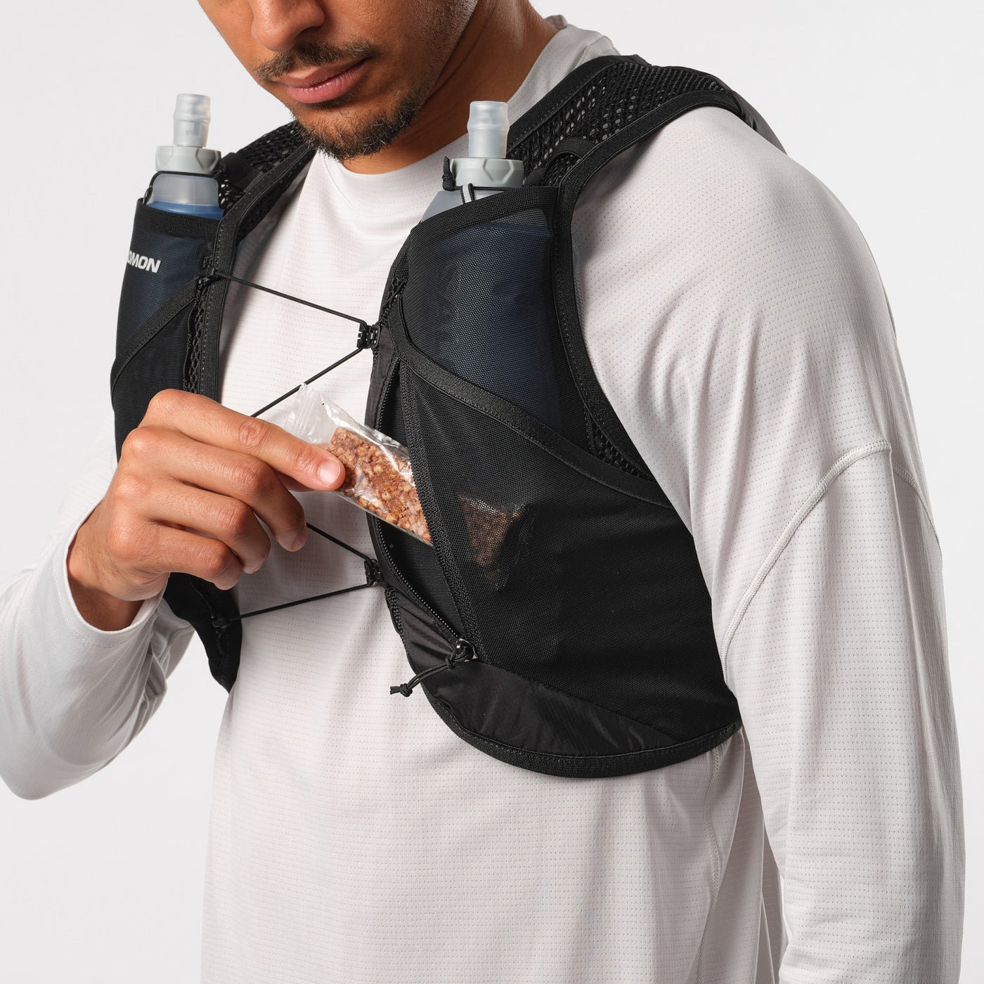 Salomon Active Skin 4 Set Running Vest Black / Metal - Achilles Heel