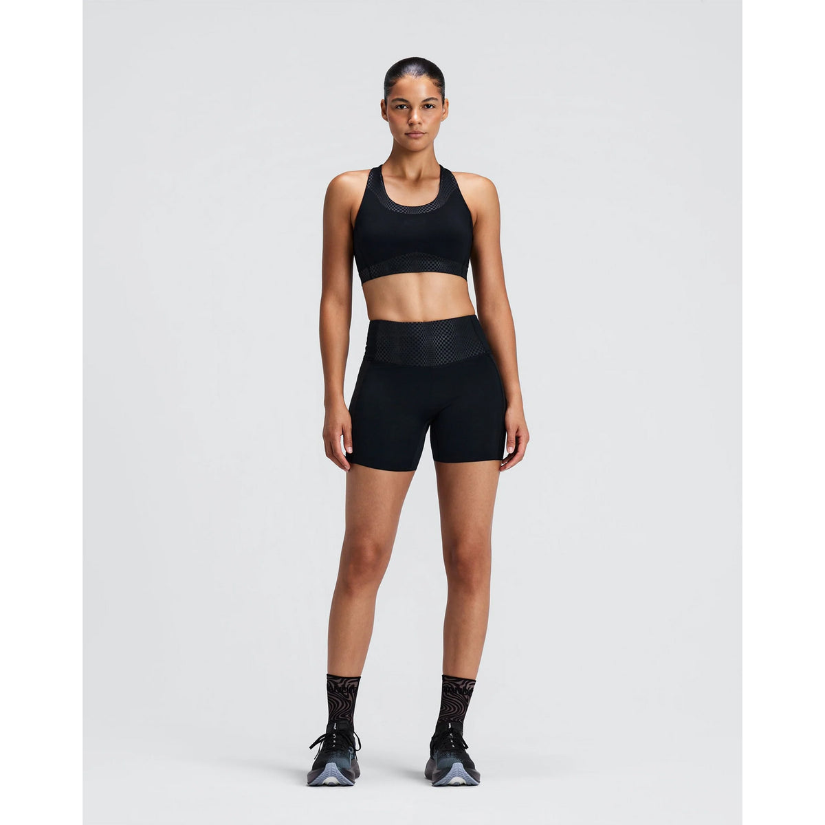 Women's Stamina-V Threshold Run Bra Black