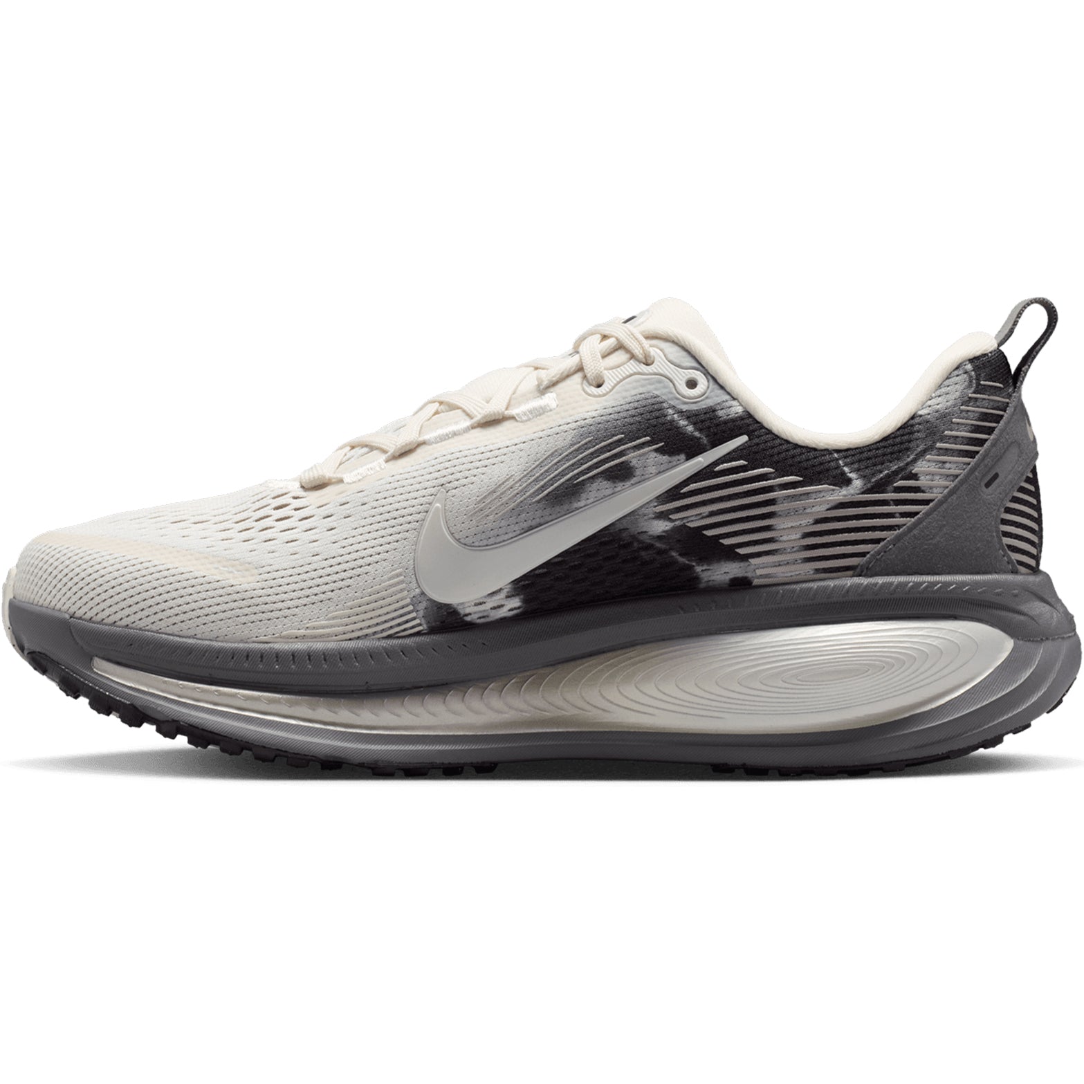 Nike Vomero 18 SE women's running shoe in Phantom / Sail / Pencil Point — inner view showing phantom engineered mesh upper, pencil point midsole detailing and strategic outsole pod construction