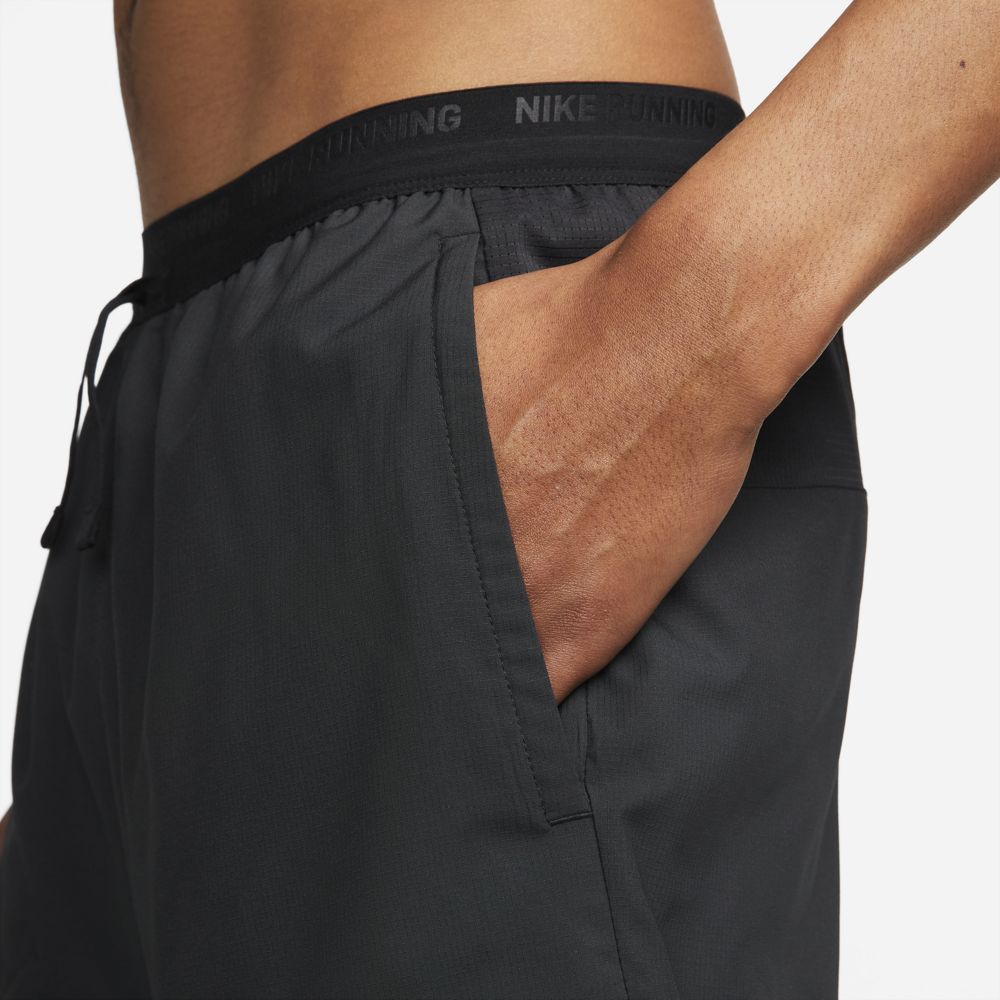 Nike Men's Dri-FIT Stride 2 In 1 7 Inch Shorts Black / Reflective Silver - Achilles Heel