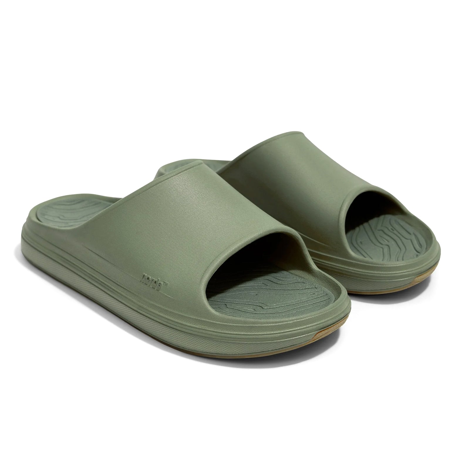 norda 008 Slide Sage angled side view showing dual-density foam construction, arch support footbed and Vibram ECOSTEP sole