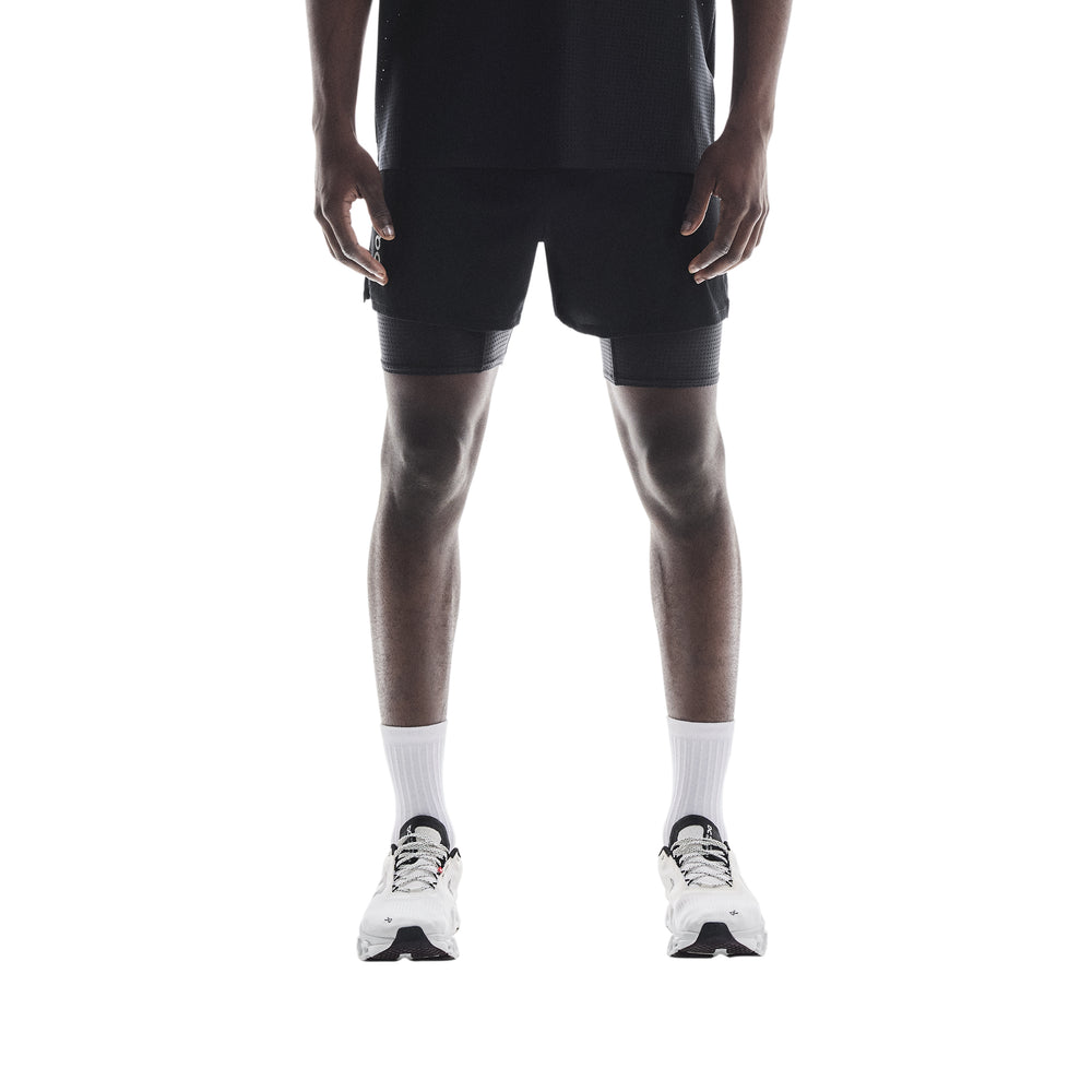 On Men's Pace Shorts Black - achilles heel