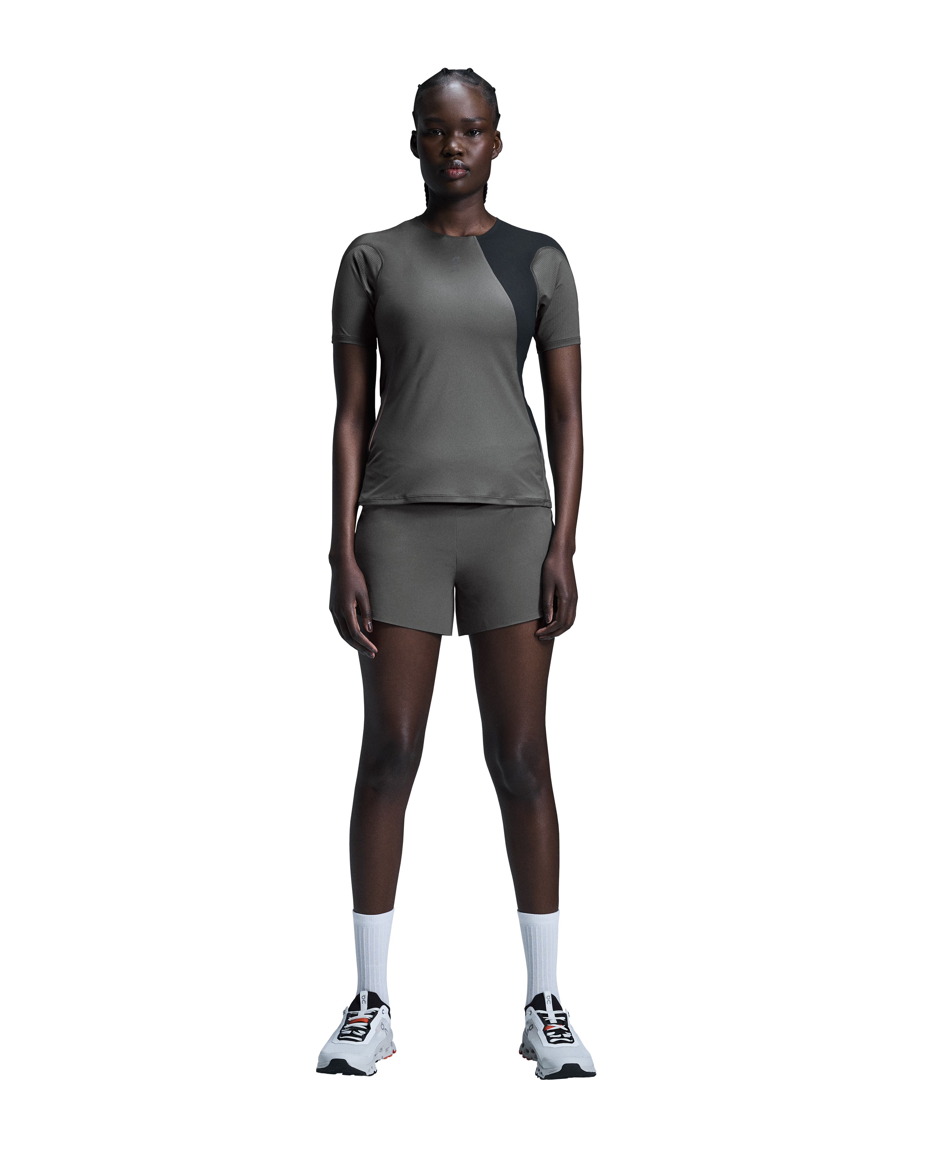 On Women's Ultra Tee Eclipse / Black - Achilles Heel