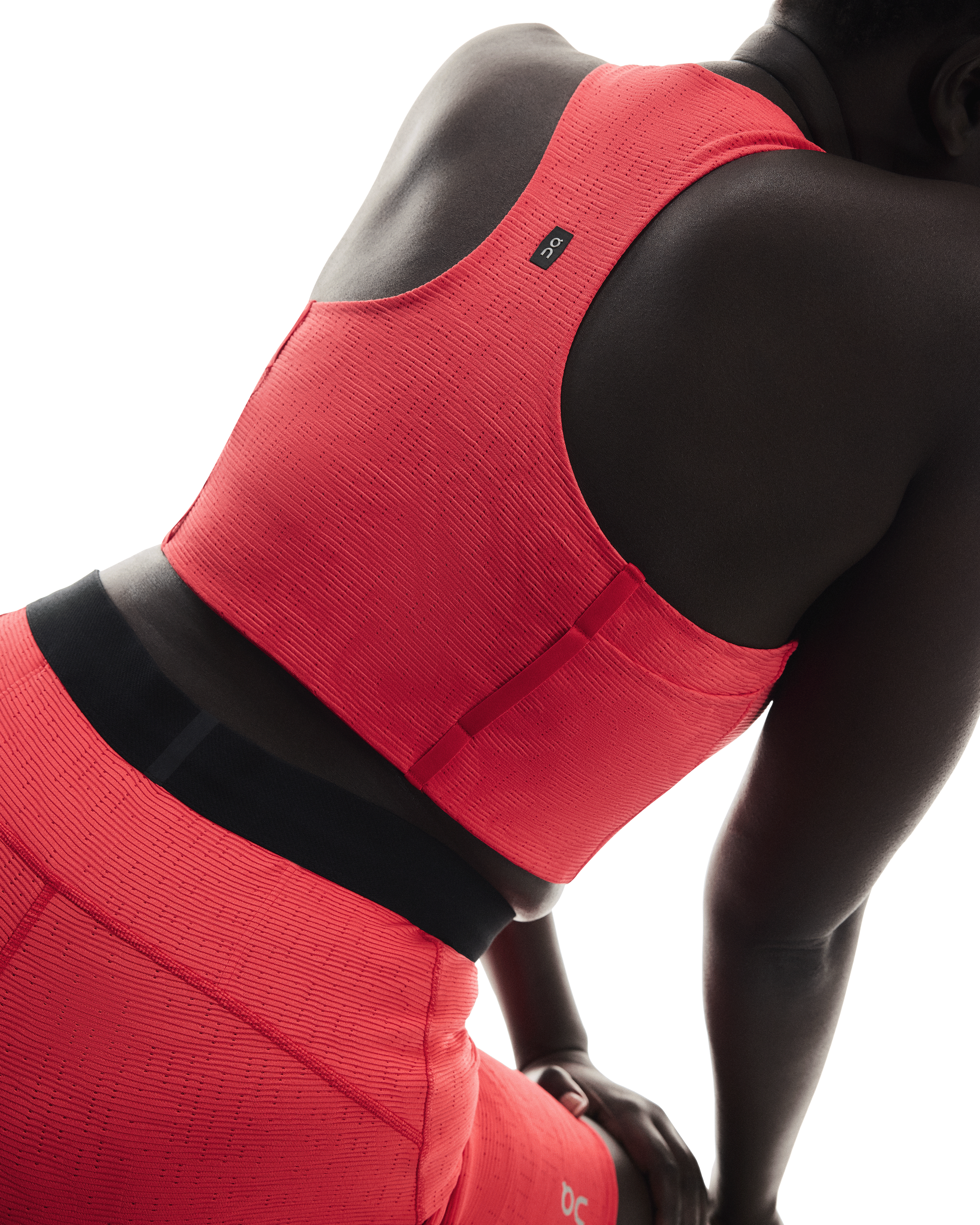 On Women's Pace Pocket Bra Red - Achilles Heel