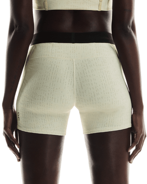 On Women's Pace Tights Short Ice - achilles heel