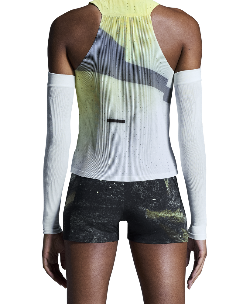 On Performance Arm Sleeves White - achilles heel