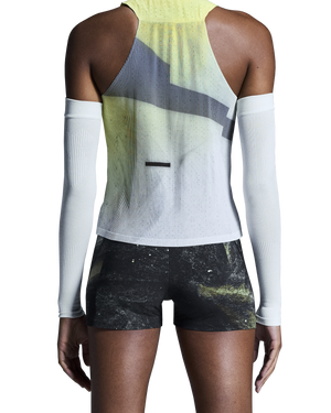 On Performance Arm Sleeves White - achilles heel