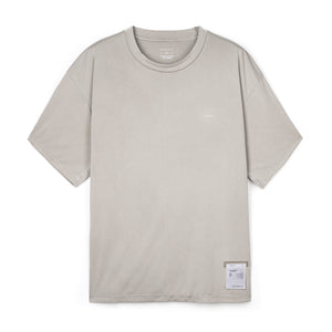 Satisfy Auralite Tee Mineral Dune - achilles heel