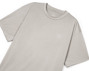 Satisfy Auralite Tee Mineral Dune - achilles heel