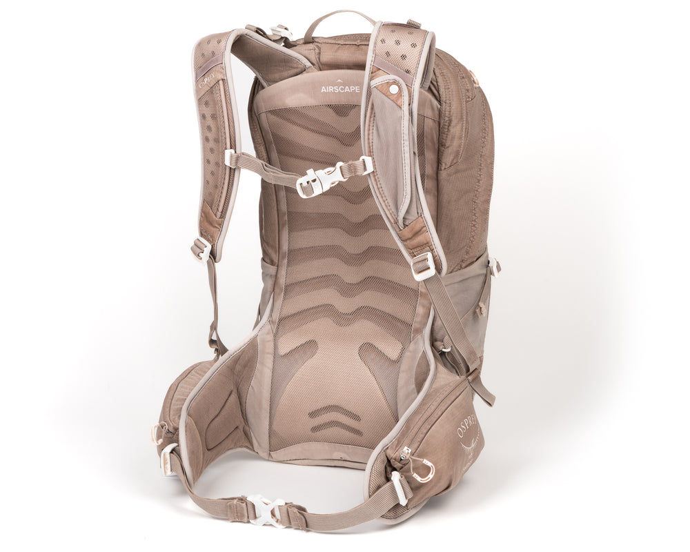 Satisfy x Osprey Talon Earth Mineral 22L Backpack Bauxita - achilles heel