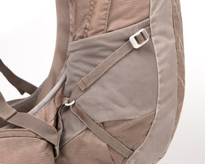Satisfy x Osprey Talon Earth Mineral 22L Backpack Bauxita - achilles heel