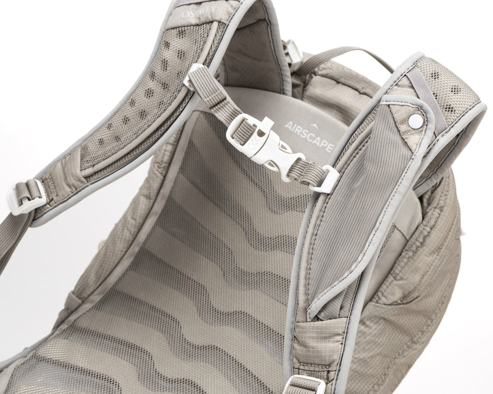 Satisfy x Osprey Talon Earth Mineral 22L Backpack Calcario - achilles heel