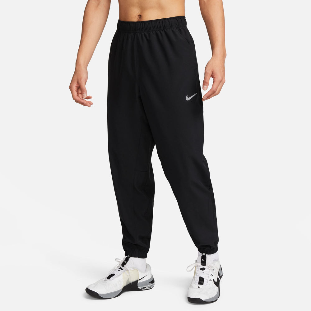 Nike Men's Dri-FIT Tapered Versatile Trousers Black / Black - achilles heel