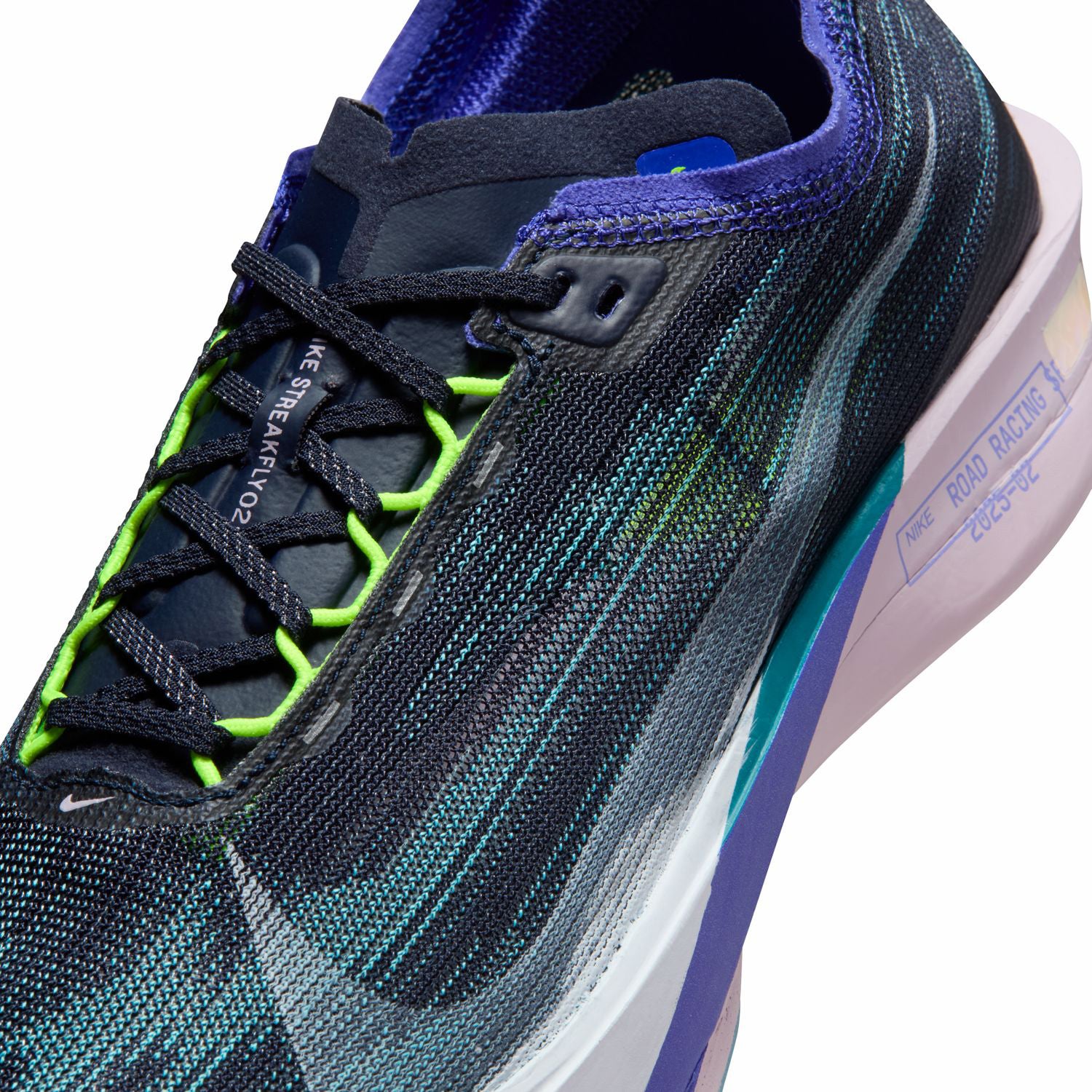 ZoomX Streakfly 2 Running Shoes Obsidian / White / Persian Violet