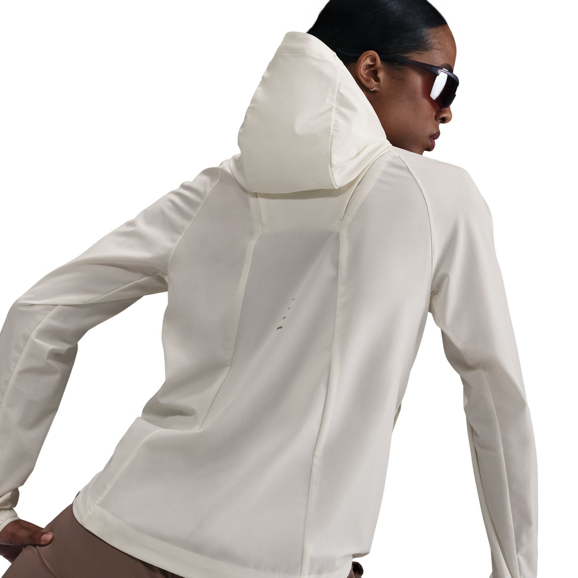 Nike Women's Swift Repel Packable Running Jacket Sail - Achilles Heel