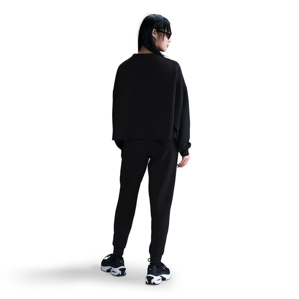 Nike Women's Dri-FIT 24.7 Oversized Crew Neck Top Black / Smoke Grey - achilles heel