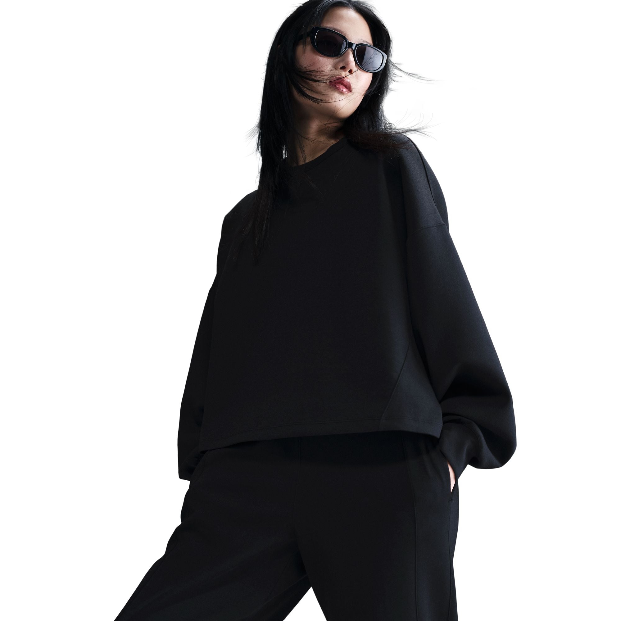 Nike Women's Dri-FIT 24.7 Oversized Crew Neck Top Black / Smoke Grey - Achilles Heel