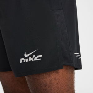 Nike Men's Dri-FIT Challenger Flash 5 Inch Running Shorts Black / Reflective Silver - achilles heel