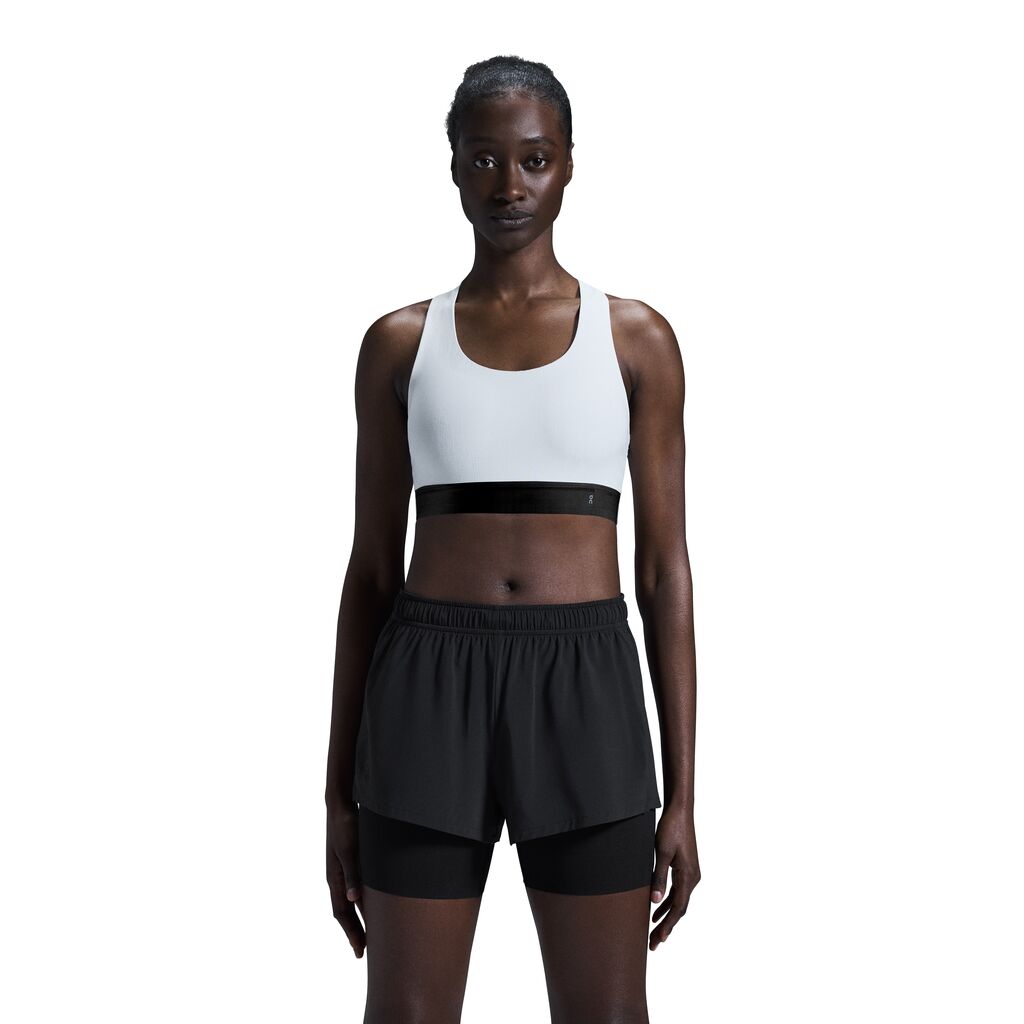 On Women's Pace Bra Undyed-White / Black - Achilles Heel
