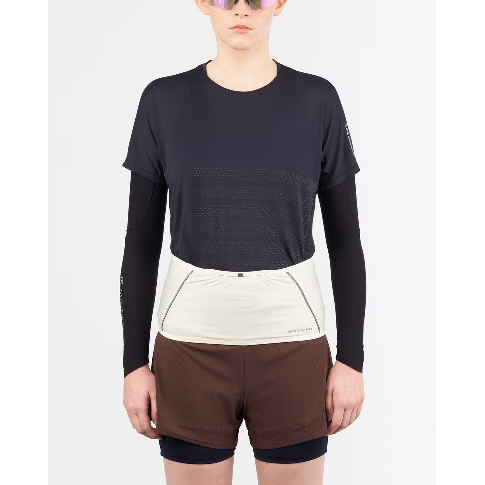 Salomon High Pulse Belt Icicle Castlerock front view on runner showing wide tubular construction