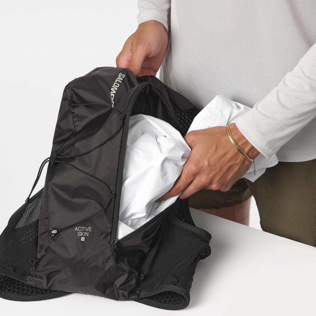 SALOMON ACTIVE SKIN 8 ブラック Mサイズ Salomon Salomon Active Skin 8 Set Running Vest Black / Metal at