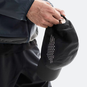 On Lightweight Cap Black - Achilles Heel