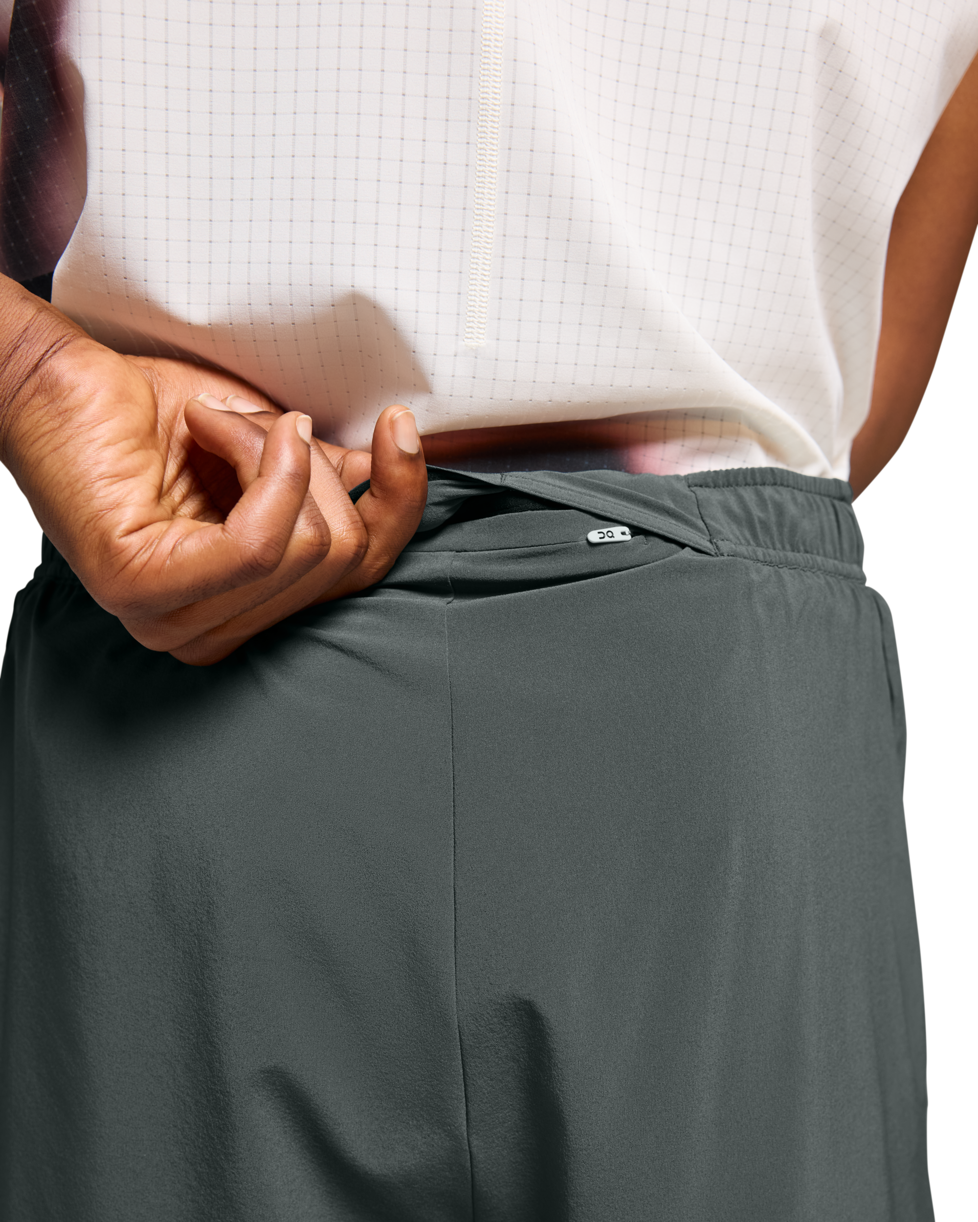On Men's Pace Shorts Black - Achilles Heel