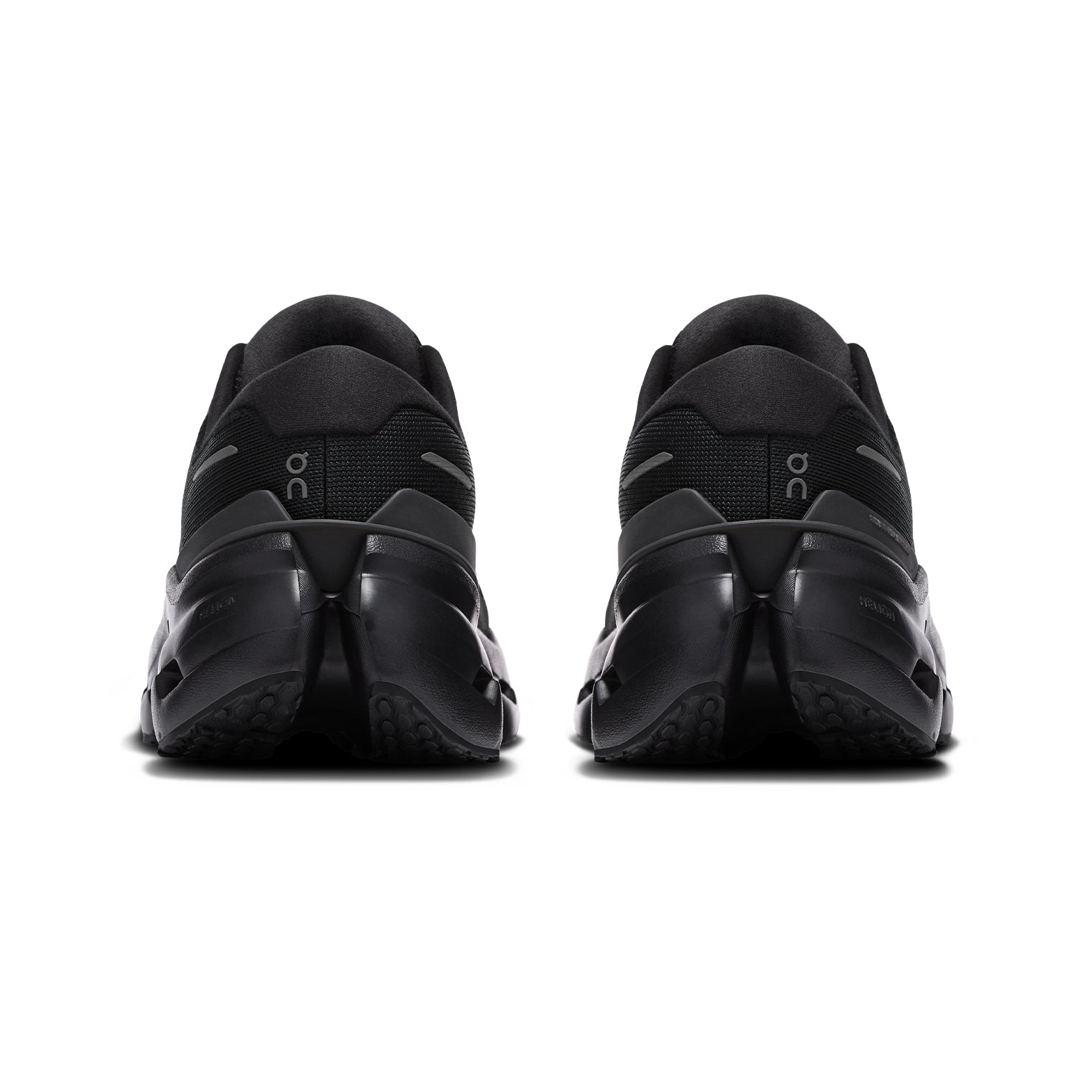 Men's Cloudrunner 3 Wide Fit Running Shoes Black / Black - Achilles Heel