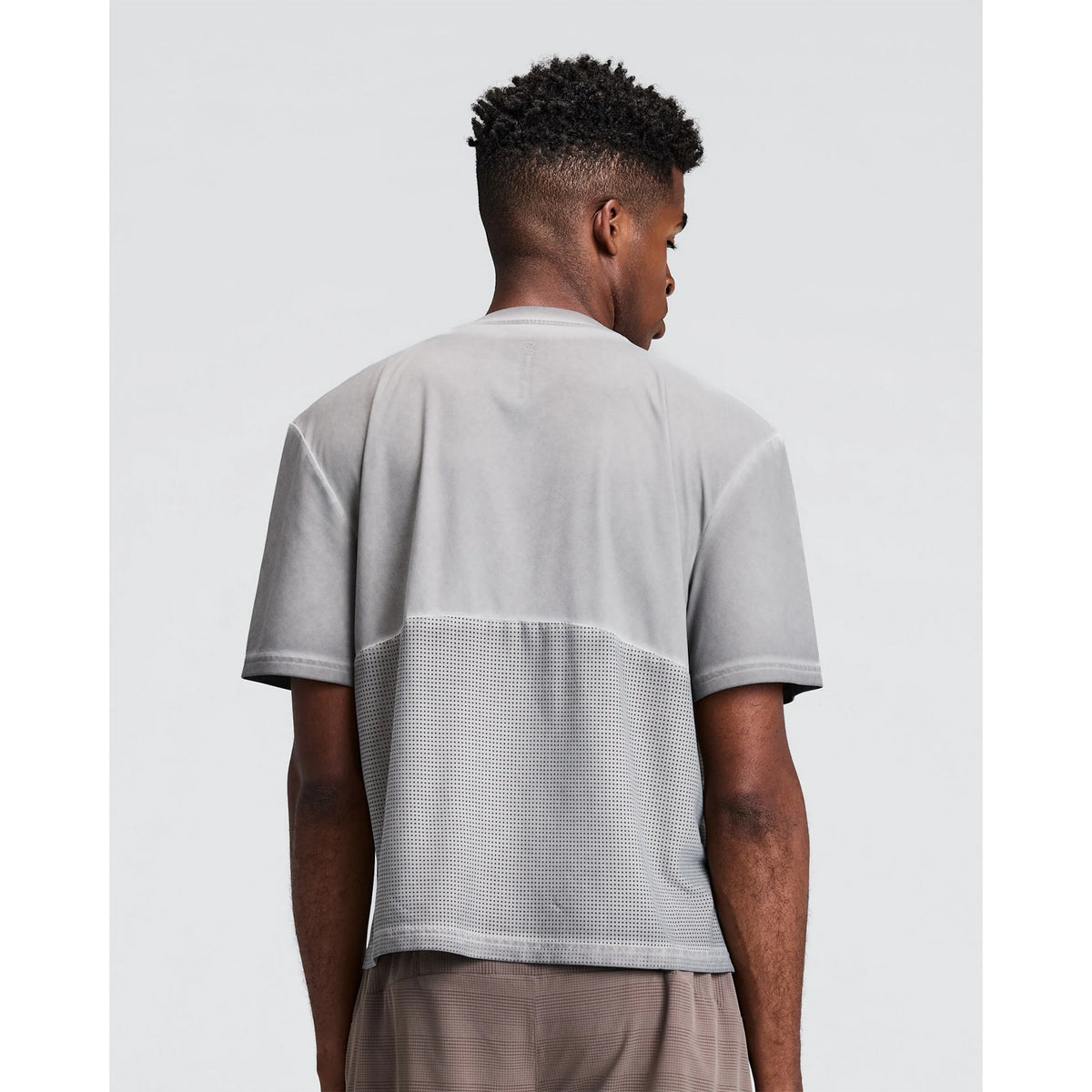 Men's FrioSoft Perforated Box Tee Concrete Taupe