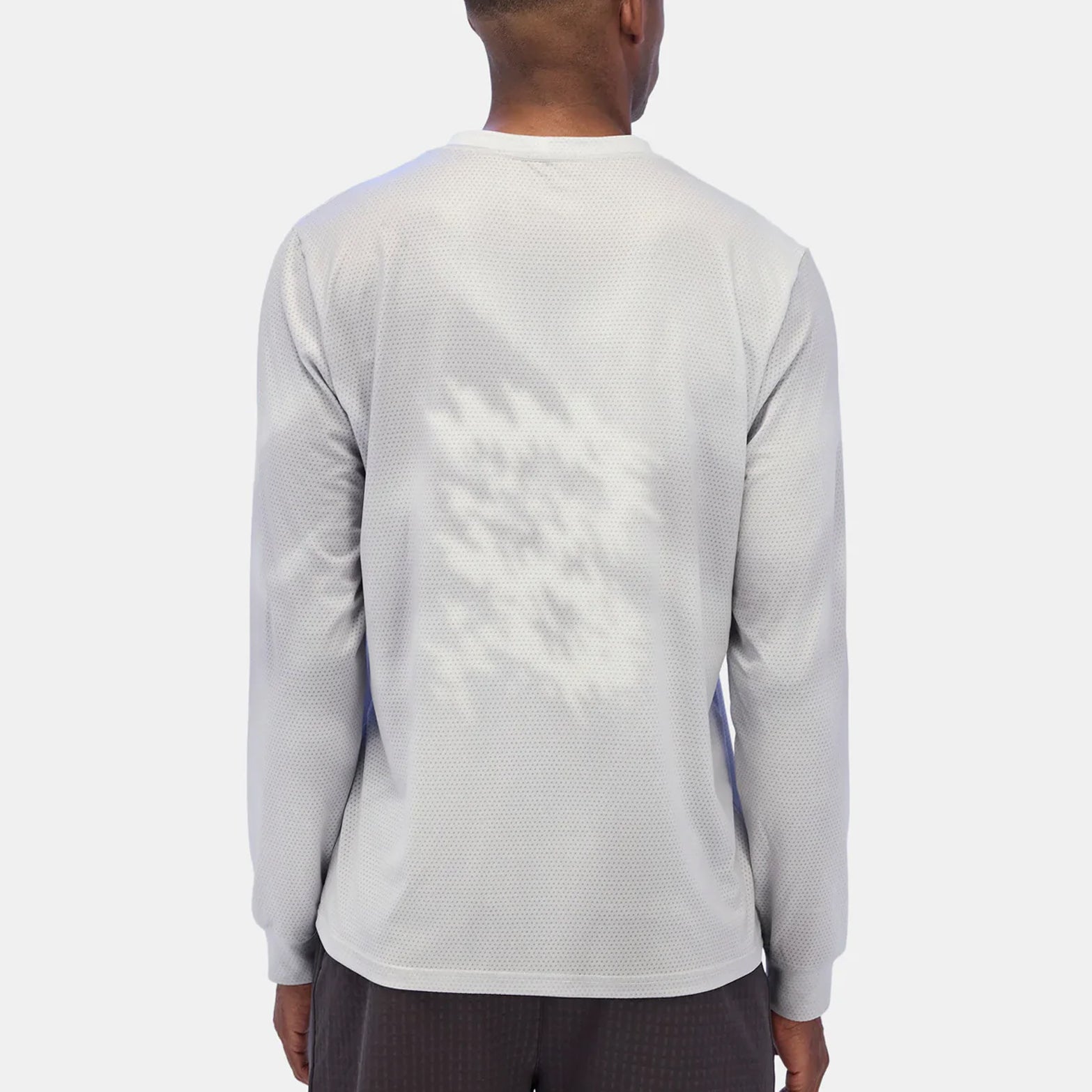 Bandit MicroMesh top Ash Gradient back view on model featuring dyed-to-match reflective logo and relaxed fit