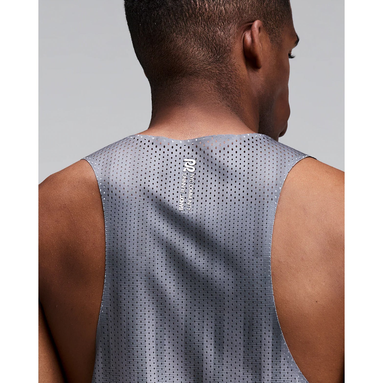 Men's Bandit Shredder Shorty Race Singlet Uneven Gradient Plaster close-up of back showing racer back construction with Shredder gradient mesh and two-tone reflective branding for low-light visibility