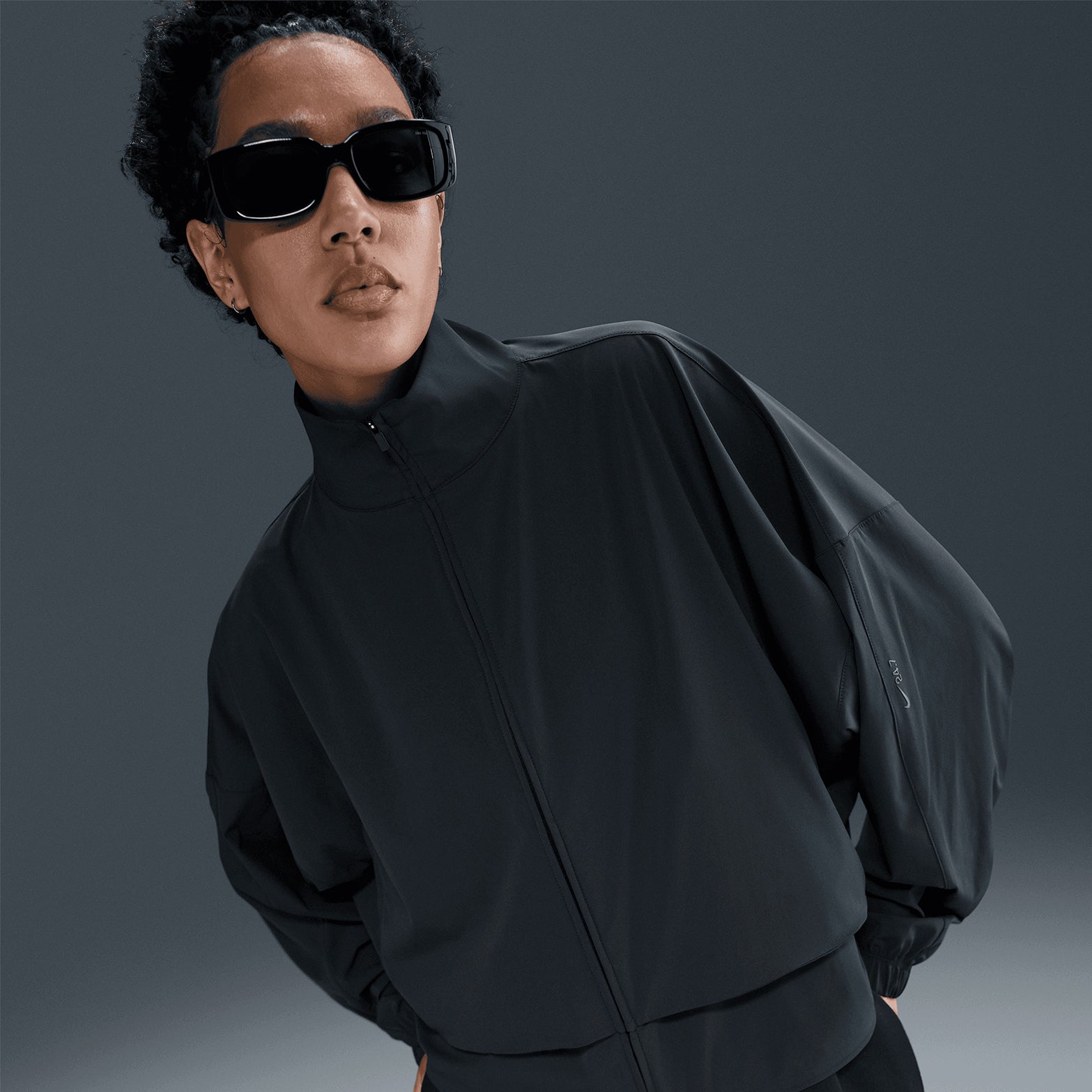 Women's 24.7 PerfectStretch Dri-FIT Oversized Full-Zip Jacket Black / Dark Smoke Grey - Achilles Heel