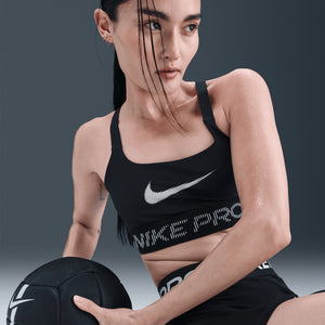 Nike Women's Light-Support Sports Bra Black / White - achilles heel