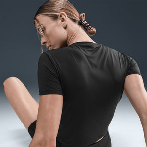 Nike Women's One Dri-FIT Classic Twist Tee Black / White - achilles heel