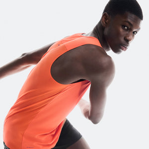 On Men's Performance Tank Flame - achilles heel