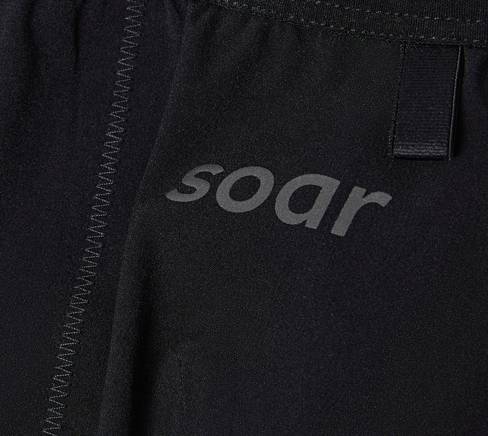 Soar x Altra Men's Trail Race Shorts Black - achilles heel