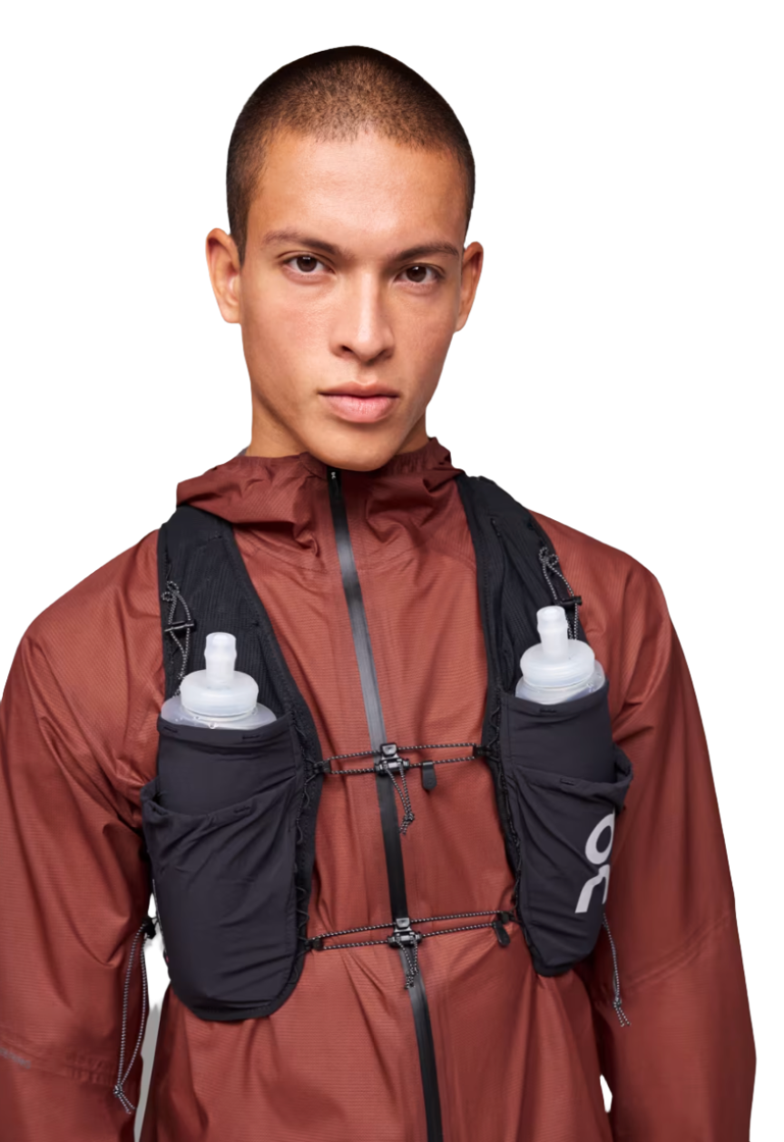 On Ultra Vest 10L Black - Achilles Heel