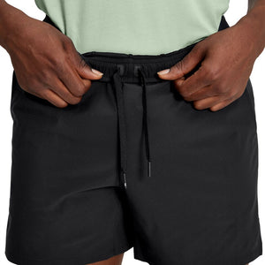 On Men's Essential Shorts Black - achilles heel