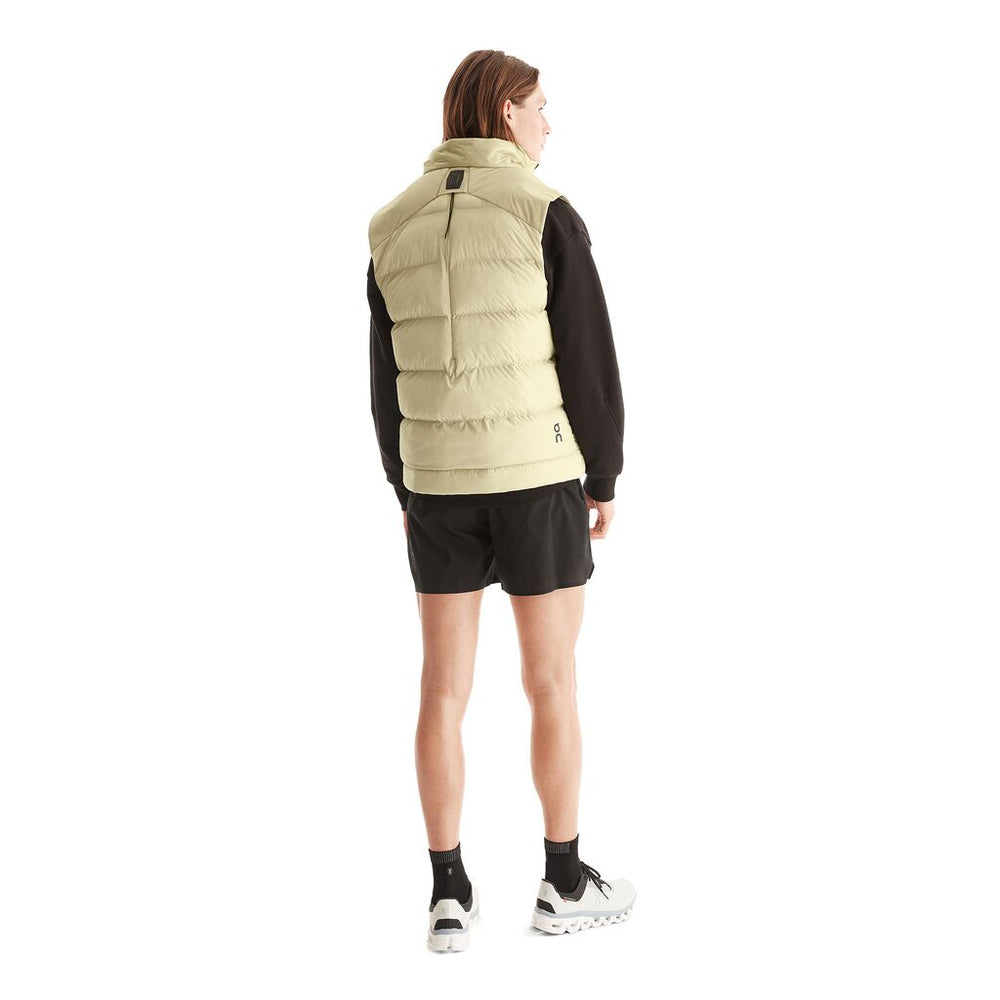 On Men's Challenger Vest Endive - achilles heel