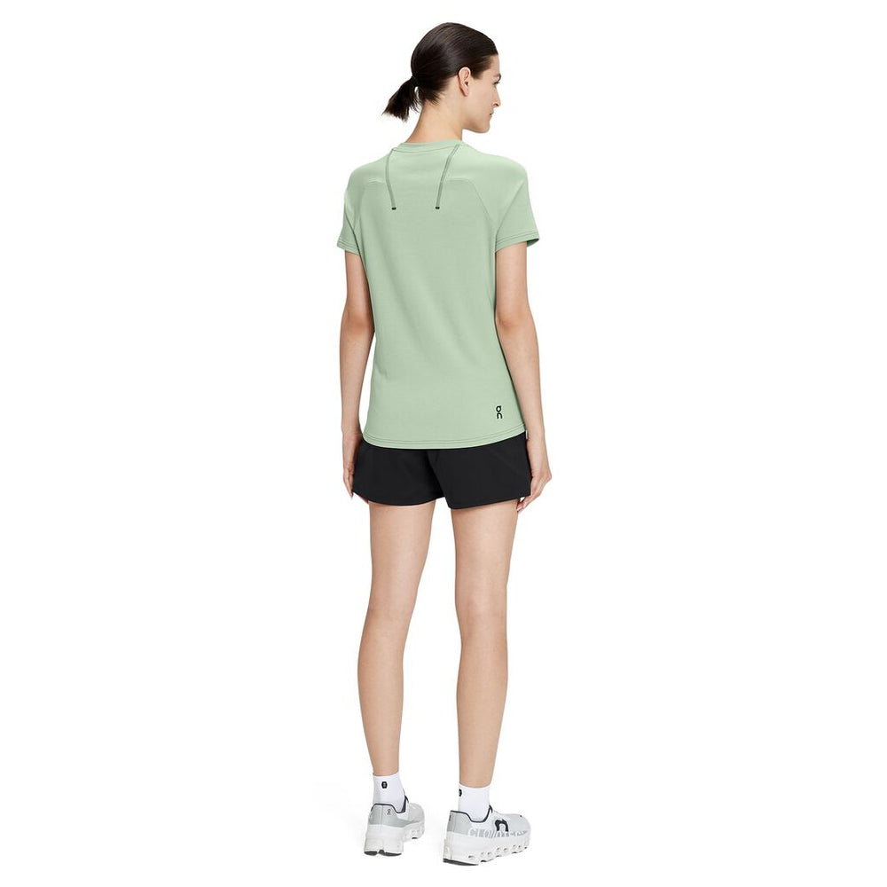 On Women's Essential Shorts Black - achilles heel