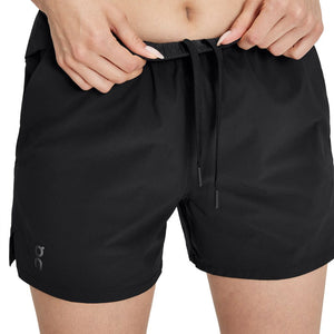 On Women's Essential Shorts Black - achilles heel