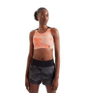 On Women's Performance Bra Lumos Woodrose / Black - achilles heel