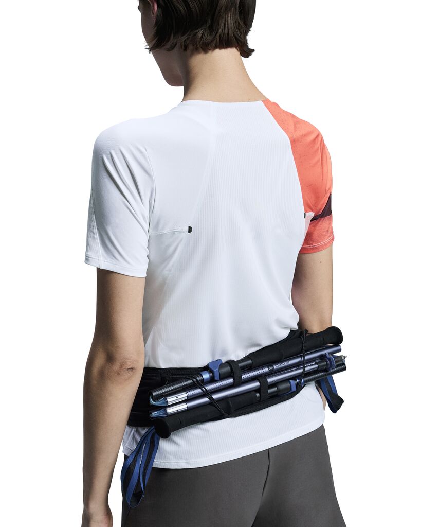 On On Ultra Belt 2L Black at Achilles Heel