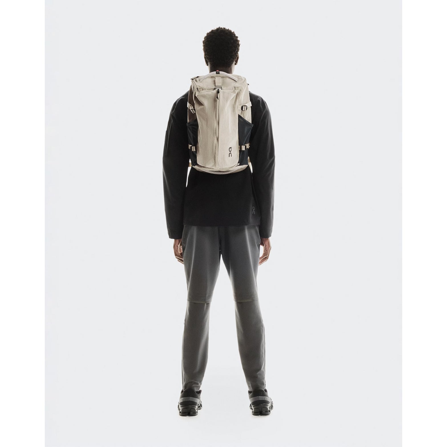 Speed Pack 30L Sand / Black - Achilles Heel