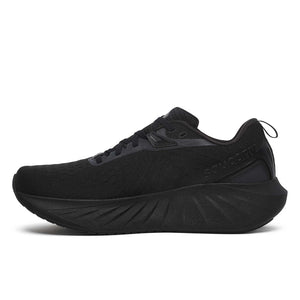 Saucony Men s Triumph 22 Running Shoes Triple Black