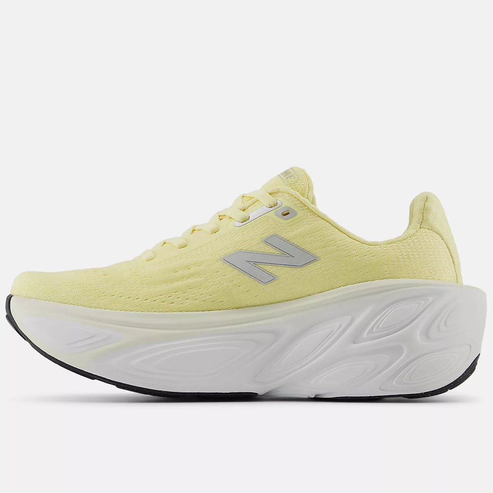 New Balance Women's X More v5 Running Shoes Parchment / Angora / Silver Metallic - achilles heel